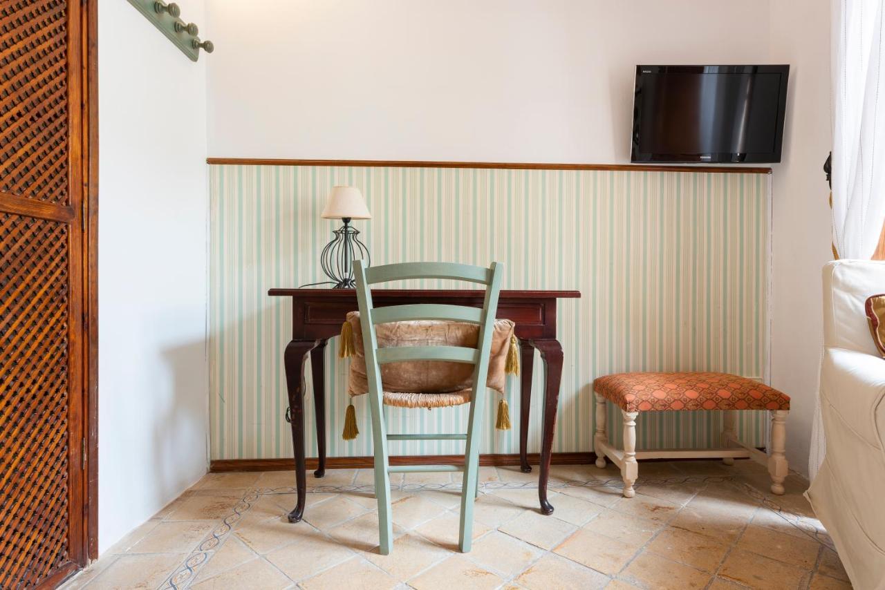 Hotel D'Interior Ca Mado Paula Banyalbufar Exterior photo